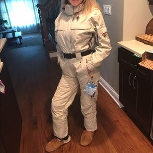 NWOT Obermeyer ski suit size 4